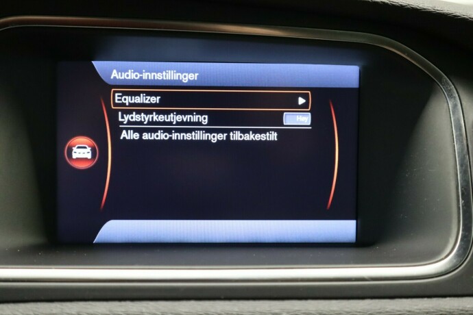 volvo-v40-diesel-2014-big-26