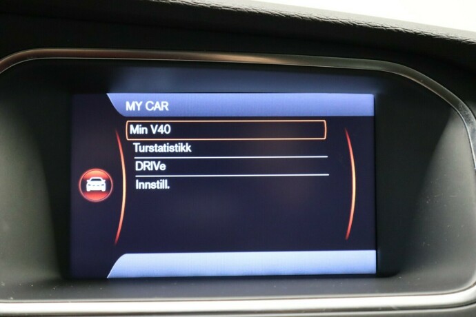 volvo-v40-diesel-2014-big-52