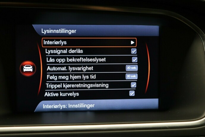 volvo-v40-diesel-2014-big-21