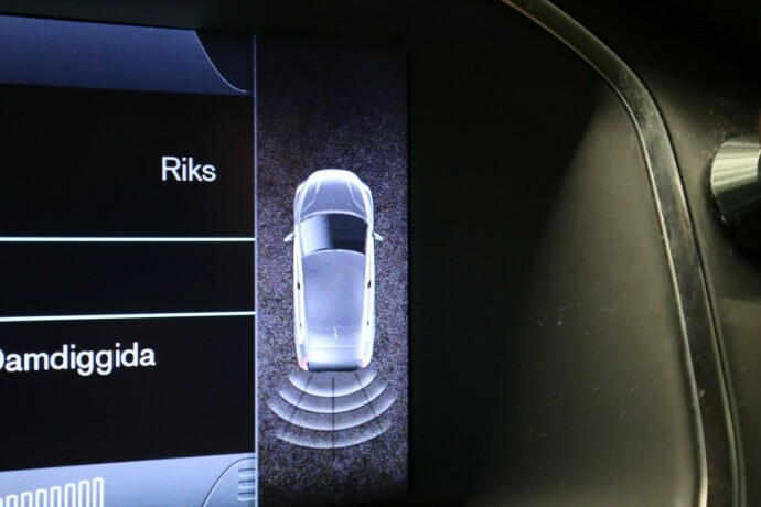 volvo-v40-diesel-2014-big-50