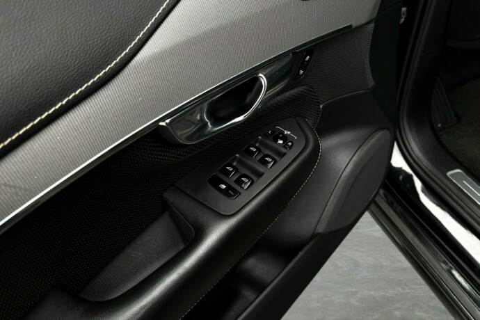 volvo-xc-90-elektrisitetbensin-2022-big-38