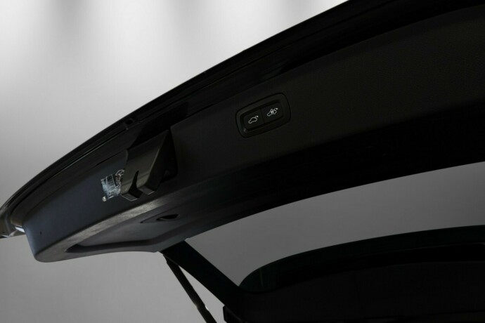 volvo-xc-90-elektrisitetbensin-2022-big-51