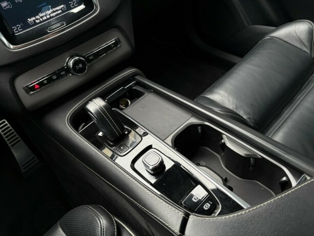 volvo-xc-90-elektrisitetbensin-2022-big-31