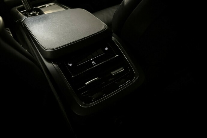 volvo-xc-90-elektrisitetbensin-2022-big-54