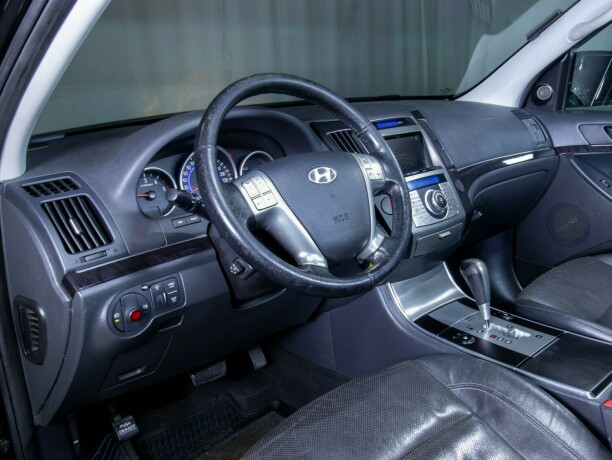 hyundai-ix55-diesel-2012-big-42