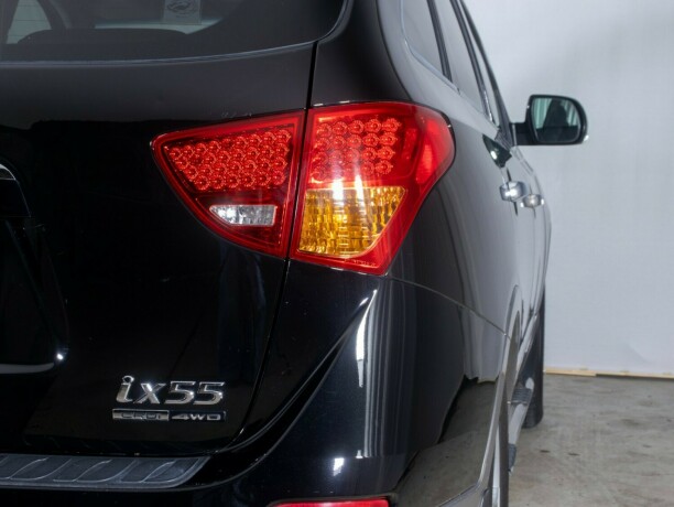 hyundai-ix55-diesel-2012-big-8