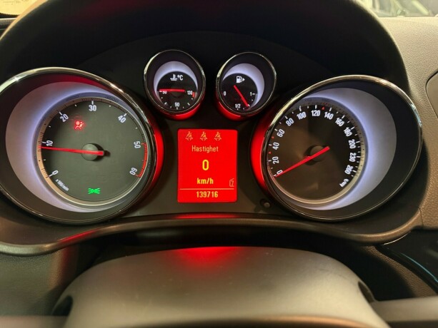 opel-insignia-diesel-2010-big-11