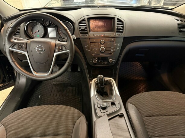 opel-insignia-diesel-2010-big-8