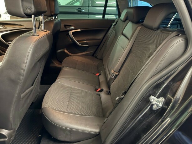 opel-insignia-diesel-2010-big-27