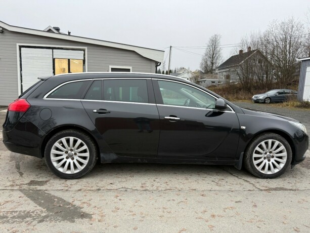 opel-insignia-diesel-2010-big-5