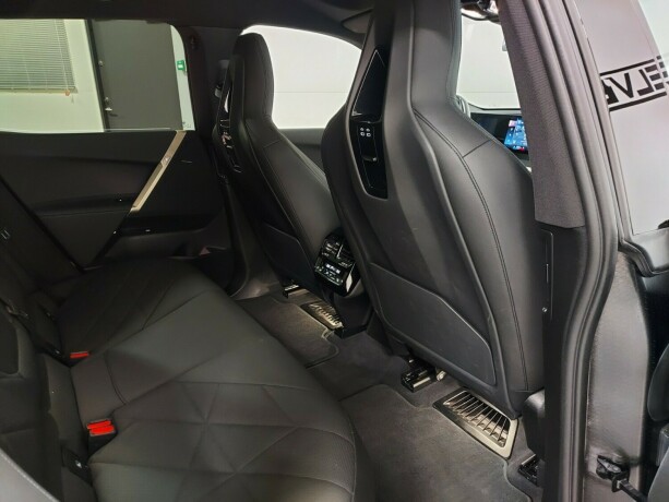 bmw-ix-elektrisitet-2023-big-21