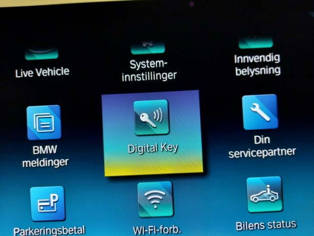 bmw-ix-elektrisitet-2023-big-43