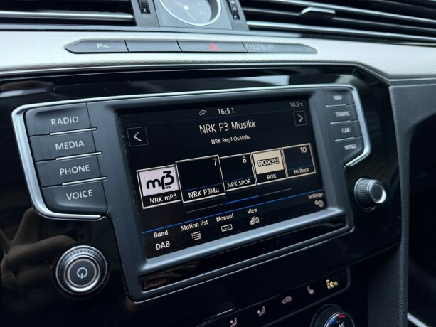 volkswagen-passat-elektrisitetbensin-2017-big-25