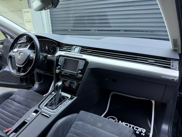 volkswagen-passat-elektrisitetbensin-2017-big-11