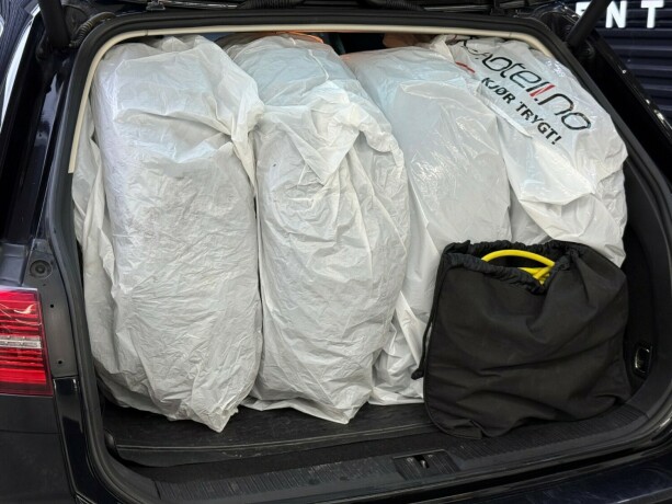 volkswagen-passat-elektrisitetbensin-2017-big-34