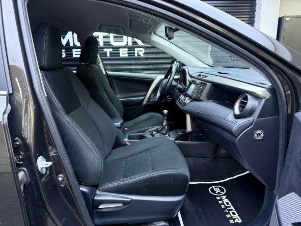 toyota-rav4-diesel-2014-big-27