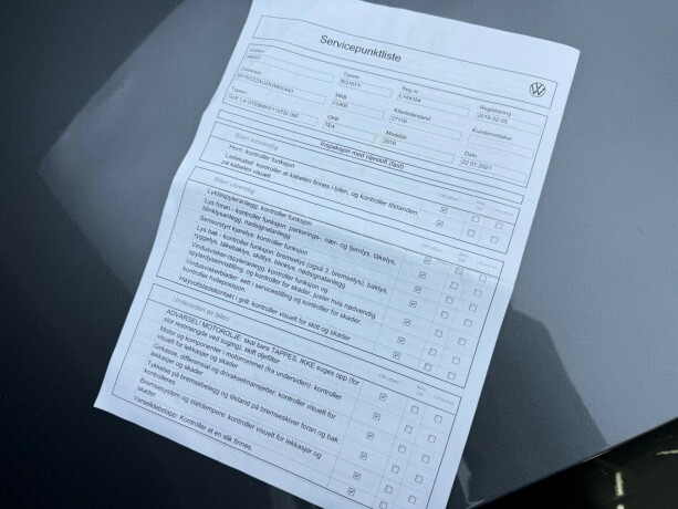 volkswagen-golf-elektrisitetbensin-2019-big-36