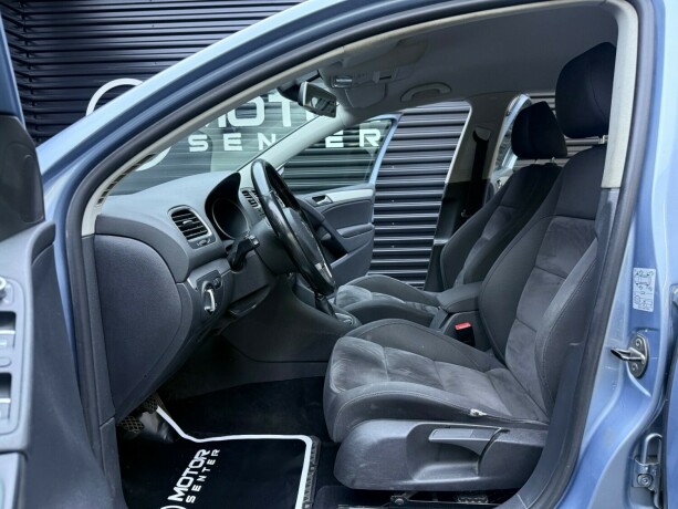 volkswagen-golf-diesel-2011-big-23