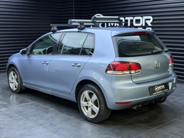 volkswagen-golf-diesel-2011-big-1