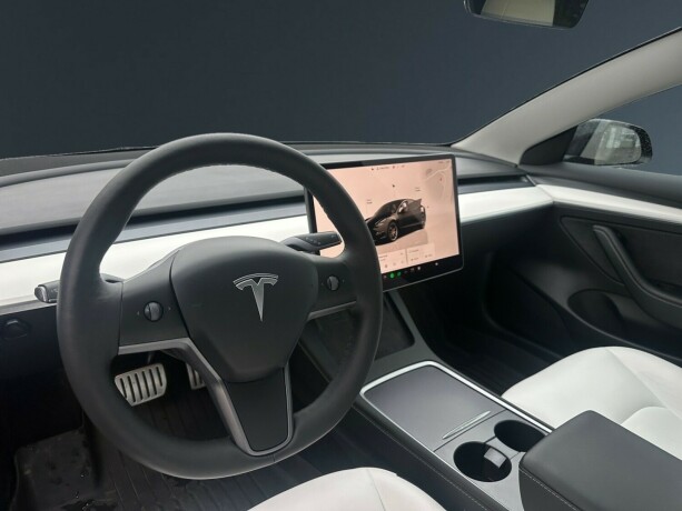 tesla-model-3-elektrisitet-2023-big-11