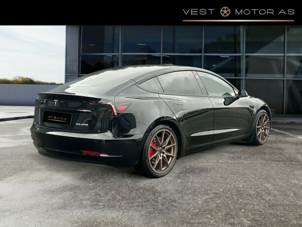 tesla-model-3-elektrisitet-2023-big-7