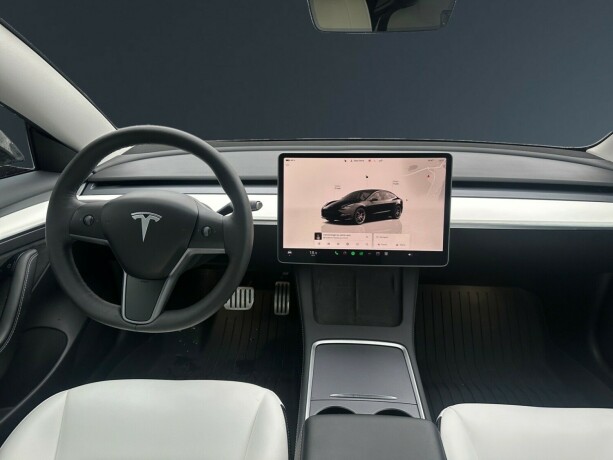 tesla-model-3-elektrisitet-2023-big-12
