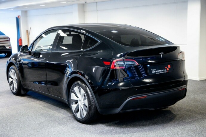 tesla-model-y-elektrisitet-2023-big-1