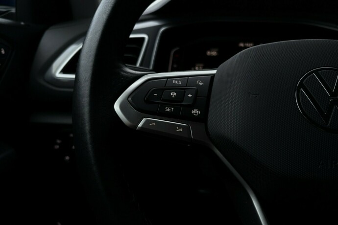 volkswagen-t-roc-diesel-2022-big-15