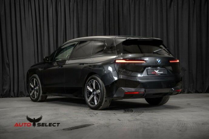 bmw-ix-xdrive-40-elektrisitet-2022-big-8