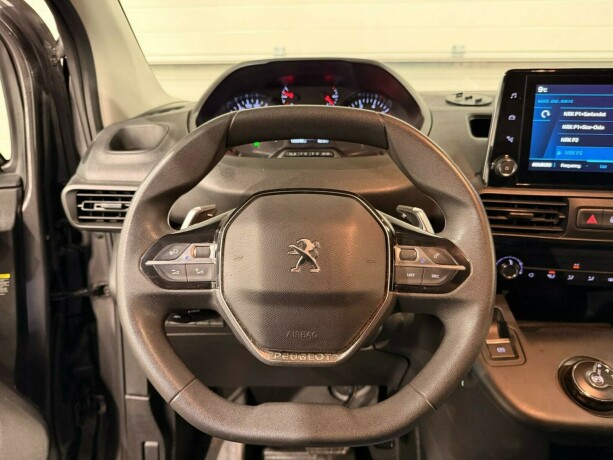 peugeot-partner-diesel-2019-big-19