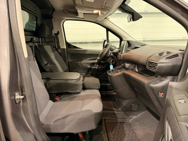 peugeot-partner-diesel-2019-big-8