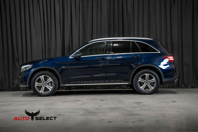 mercedes-benz-glc-elektrisitetbensin-2018-big-7