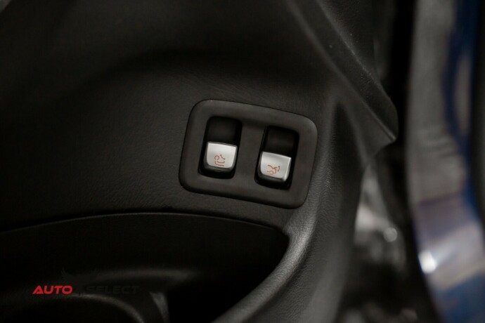 mercedes-benz-glc-elektrisitetbensin-2018-big-11