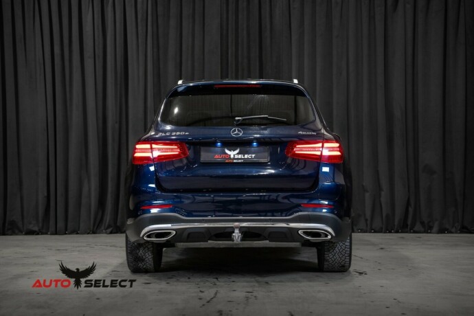 mercedes-benz-glc-elektrisitetbensin-2018-big-8