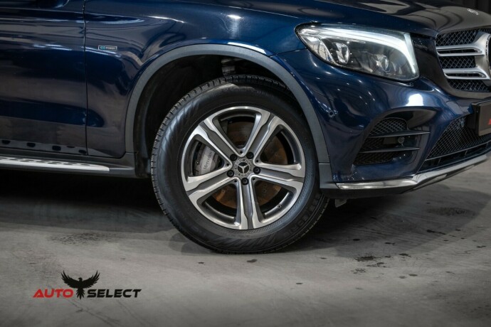 mercedes-benz-glc-elektrisitetbensin-2018-big-2