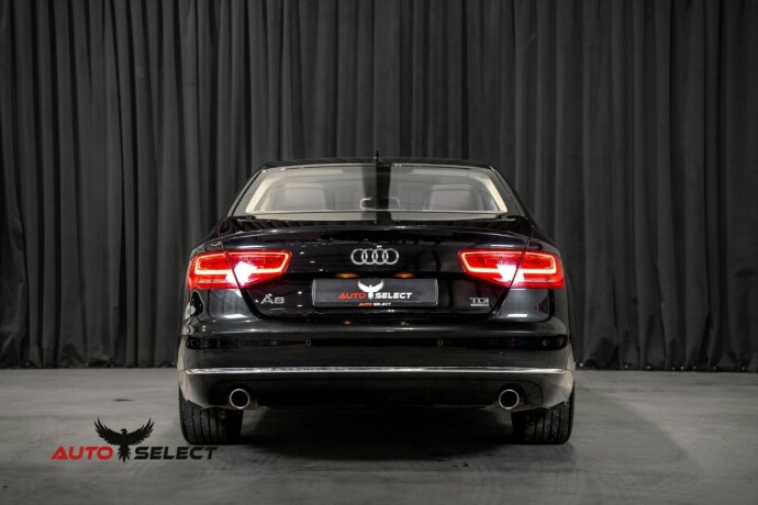 audi-a8-diesel-2010-big-8