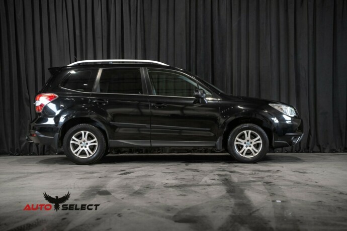 subaru-forester-bensin-2014-big-11