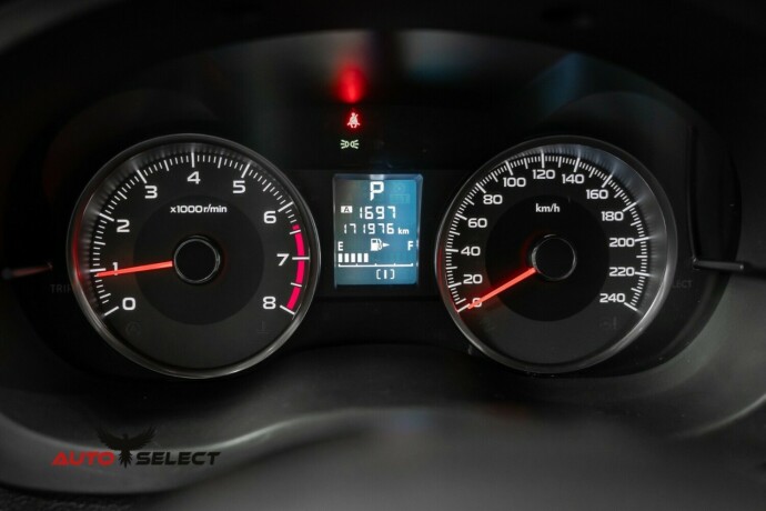 subaru-forester-bensin-2014-big-30