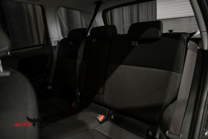 subaru-forester-bensin-2014-big-15