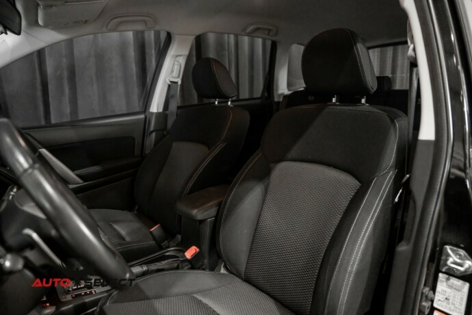 subaru-forester-bensin-2014-big-22