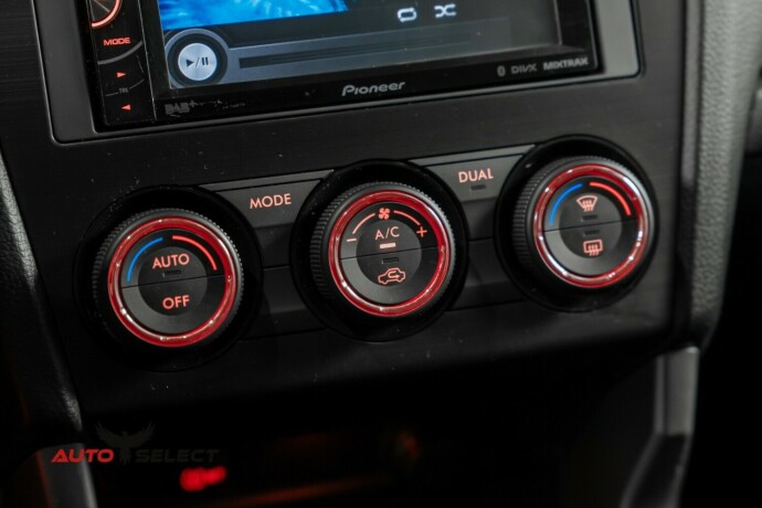 subaru-forester-bensin-2014-big-33