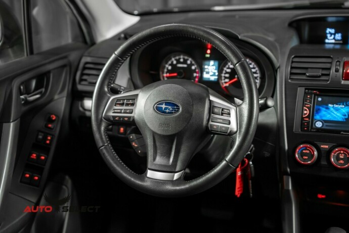 subaru-forester-bensin-2014-big-23
