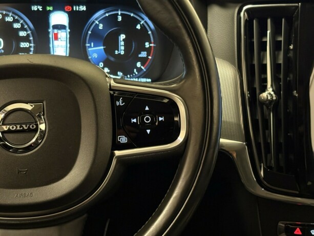 volvo-v90-diesel-2018-big-22