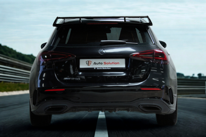 mercedes-benz-a-klasse-bensin-2019-big-3