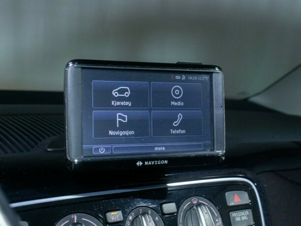 volkswagen-up-bensin-2013-big-33