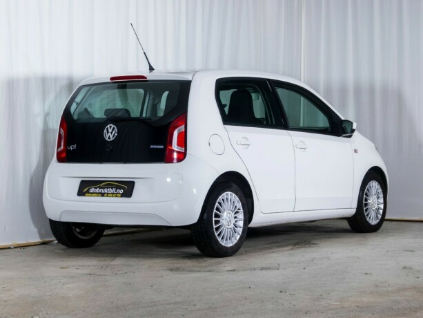 volkswagen-up-bensin-2013-big-6