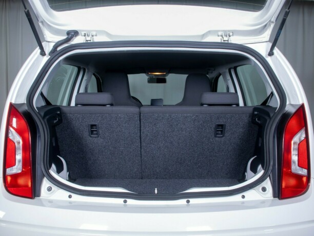 volkswagen-up-bensin-2013-big-13