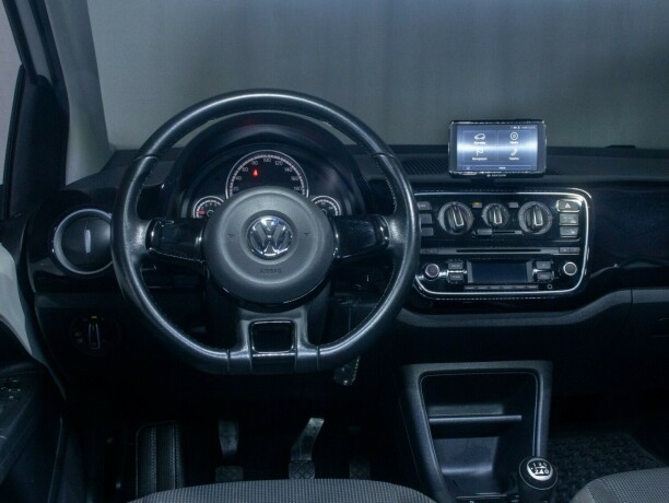 volkswagen-up-bensin-2013-big-39