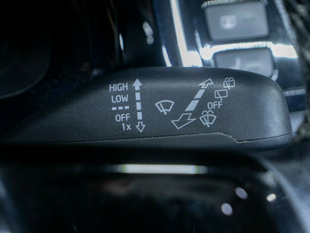 volkswagen-up-bensin-2013-big-31