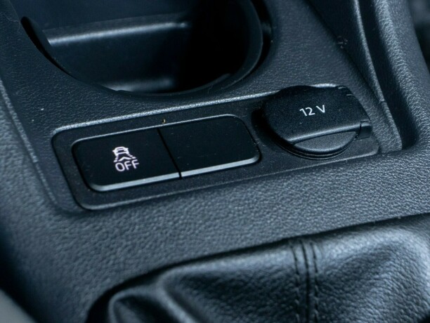 volkswagen-up-bensin-2013-big-37